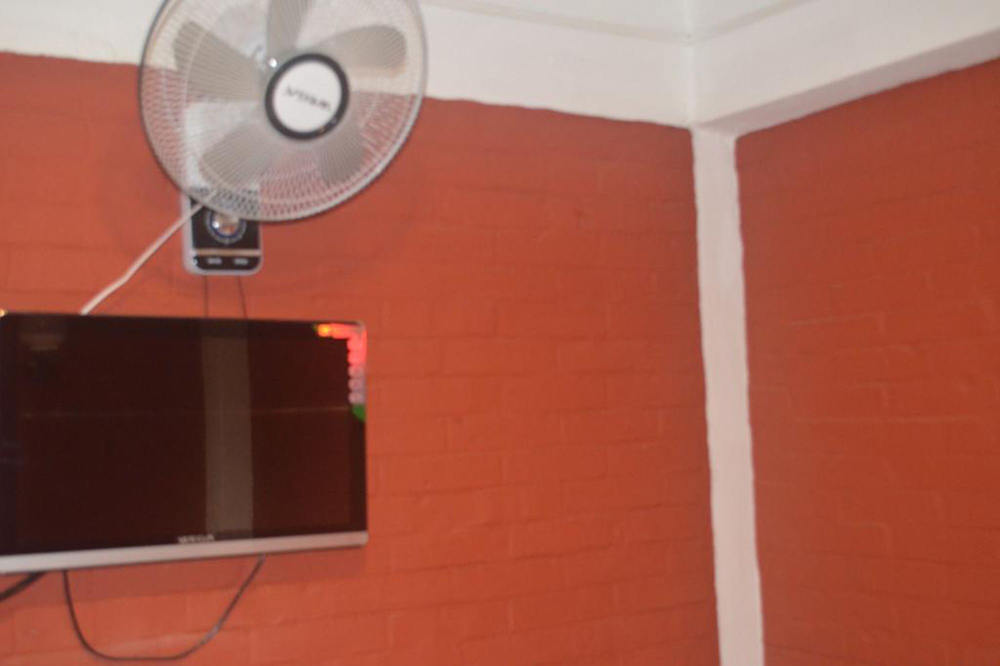 Hotel Holiday Inn Kathmandu Bagian luar foto